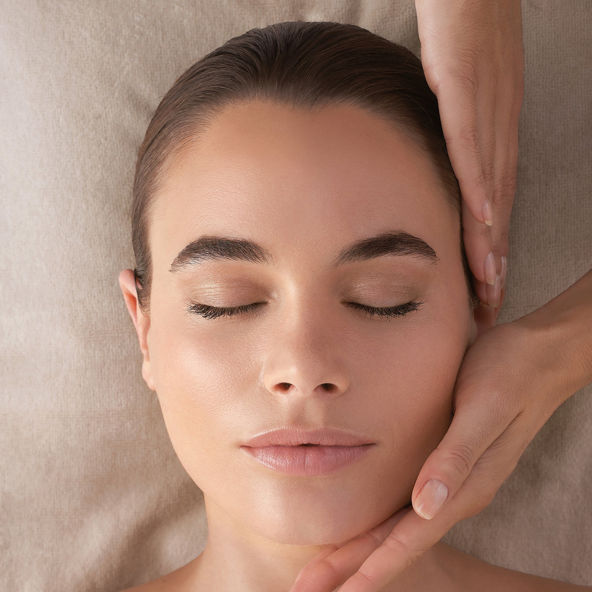 Épilation à la cire du visage à l'institut Bulle de Douceur à Mansle-les-Fontaines